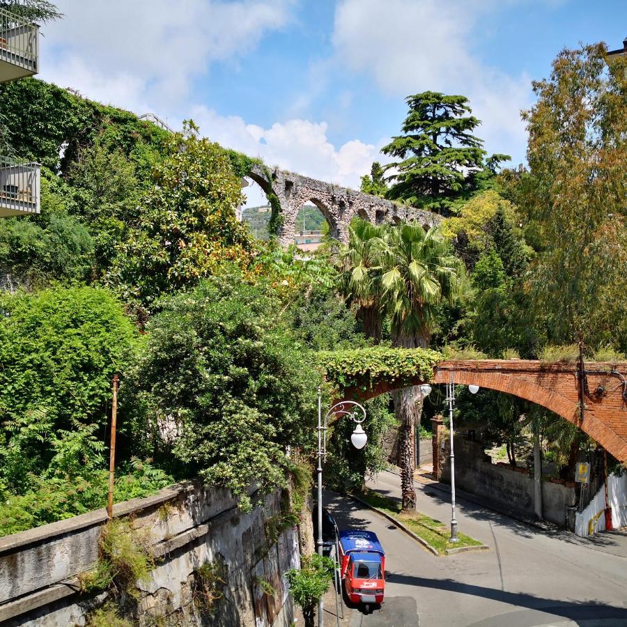 Casa Vacanze Archi Medievali Salerno Exterior foto